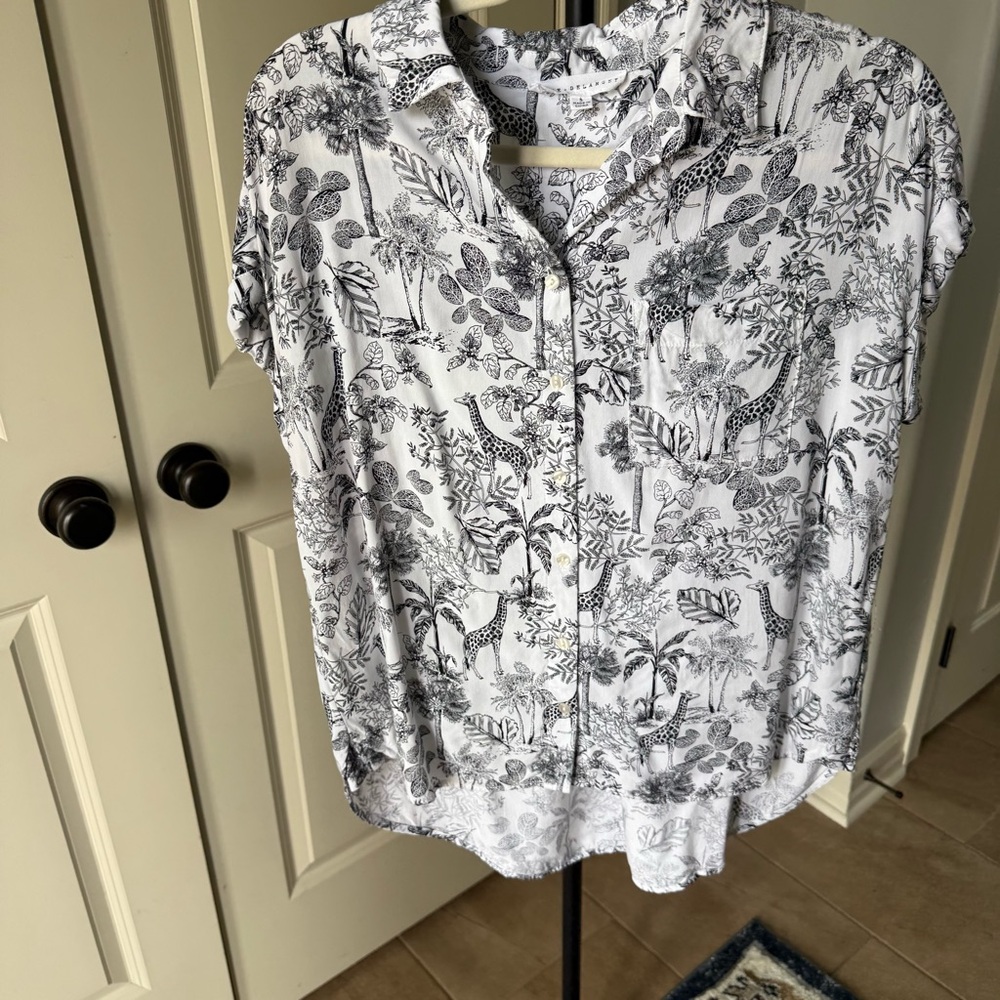 Jane + Delancey Safari Toile Print Blouse Black White Button Front Size S